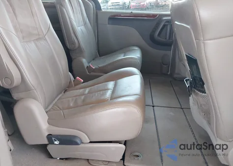 2012 Chrysler Town & Country Limited z USA, uszkodzony, nr VIN 2C4RC1GG9CR175252